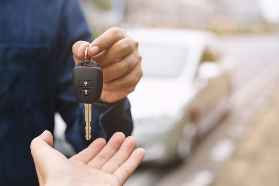 como-vender-carro-alienado